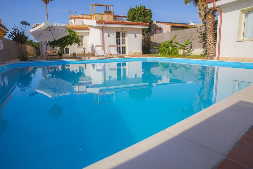 Guest house Casa Dei Carrubi
